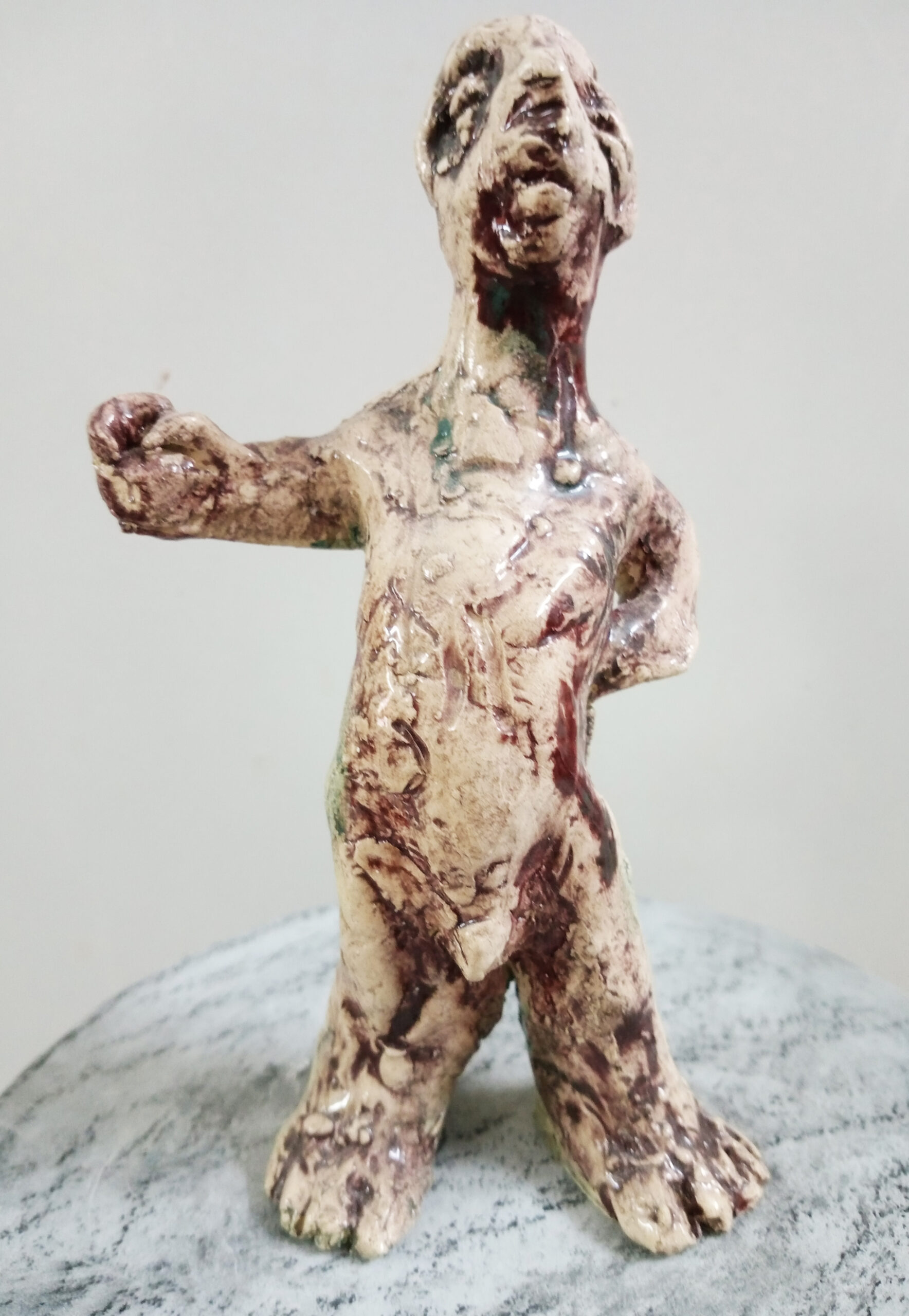 Figure 01 (ceramics)
