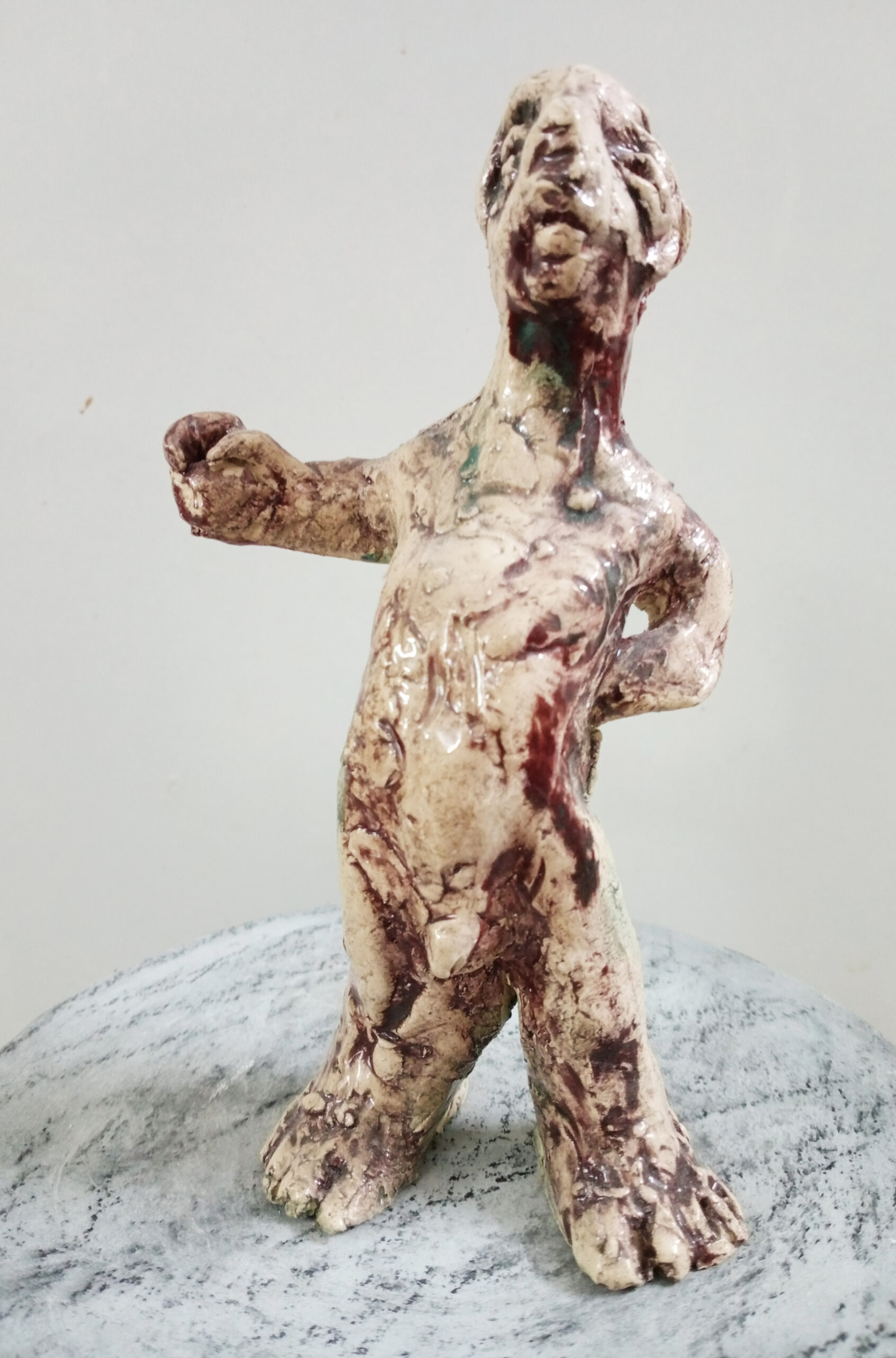 Figure 01 (ceramics)